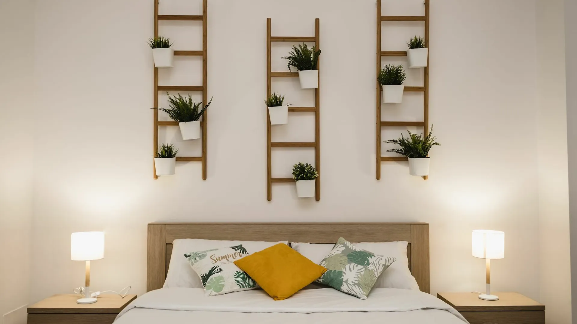 Luminhouse Apartments Mondello Palermo