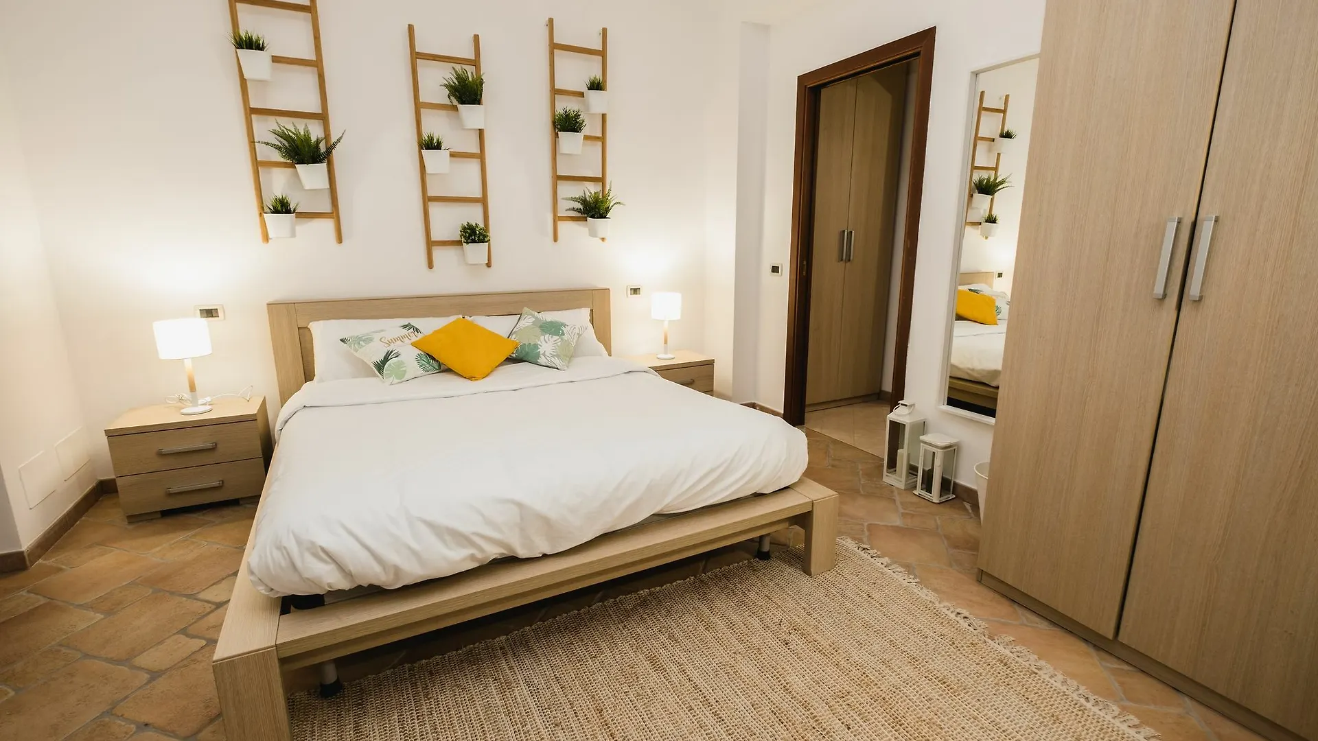 Luminhouse Apartments Mondello Palermo Italy